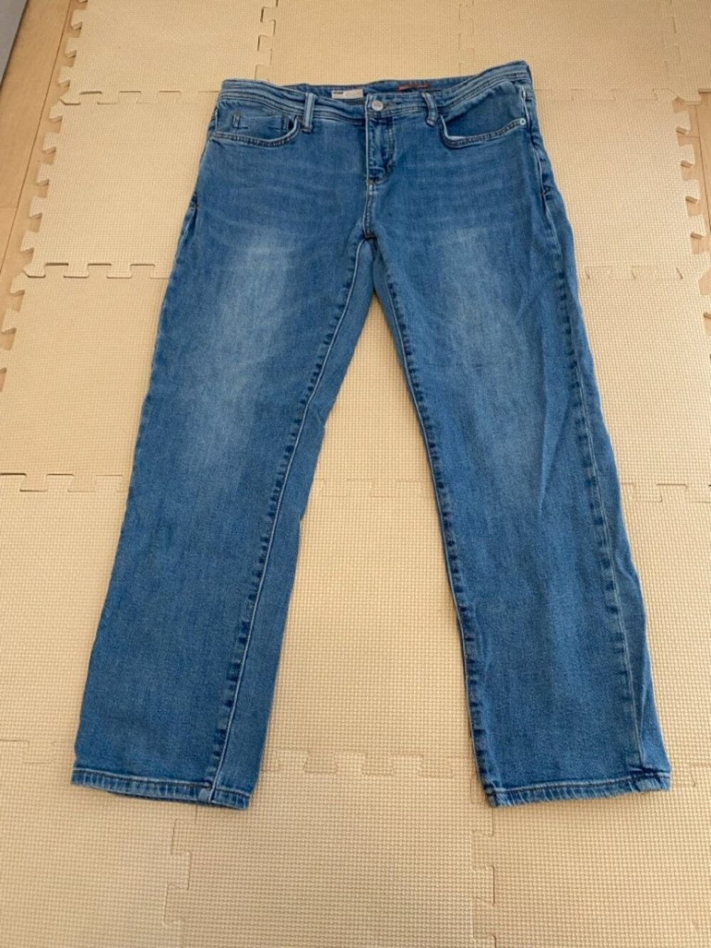 Pilcro Slim Boyfriend Jeans Medium Wash Blue Denim Size 29 Petite